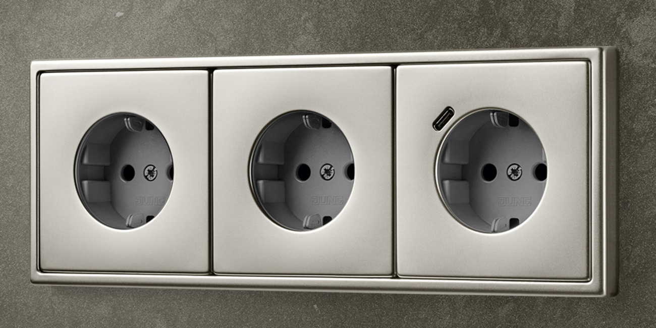 SCHUKO® Steckdosen mit USB bei Elektromeister Sven Zake in Rogätz