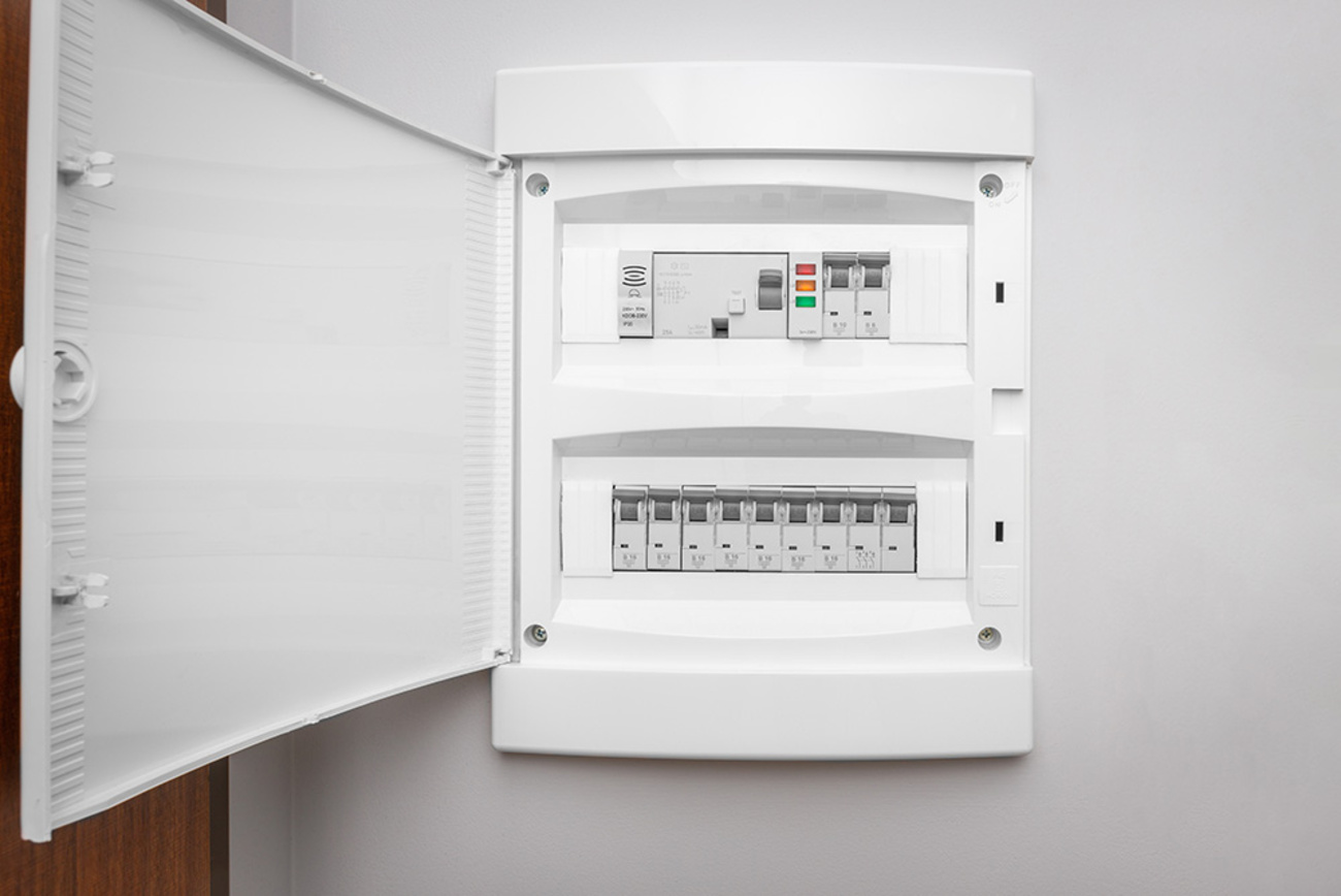 Über­spannungs­schutz bei Elektromeister Sven Zake in Rogätz