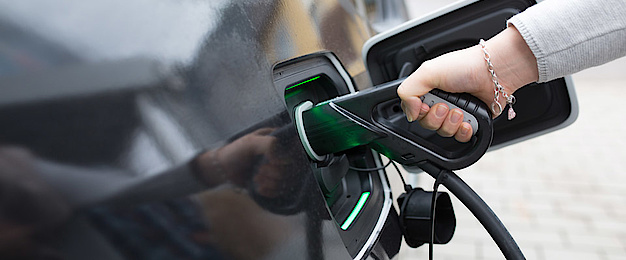 Elektro­mobilität bei Elektromeister Sven Zake in Rogätz