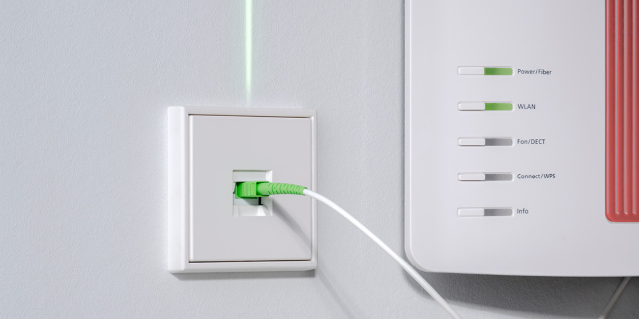 Die neuen Glasfaser-Anschlussdosen bei Elektromeister Sven Zake in Rogätz